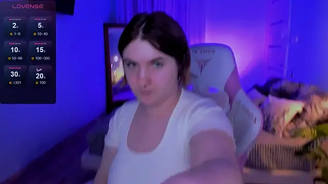 lovelyy_julia webcam