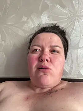 SunnyLeila2101 webcam