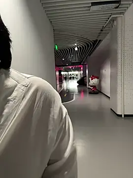 美女goudanlove在线直播