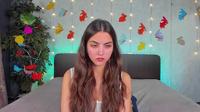 Milana_Crystal_ webcam