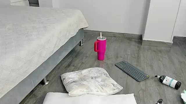 Madie__collins webcam