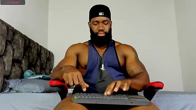 james_musclebbc webcam