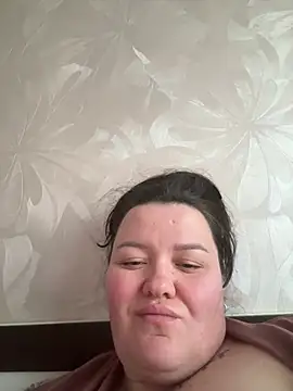 SunnyLeila2101 webcam