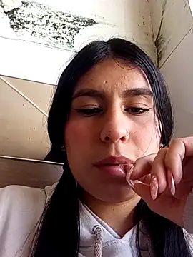 charlottte_wh webcam