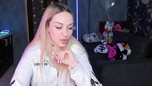 blckmirrorr - Blckmirrorr's free webcam - UK Sex Cams