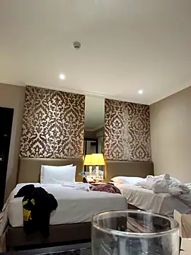 mamakarma1403 webcam