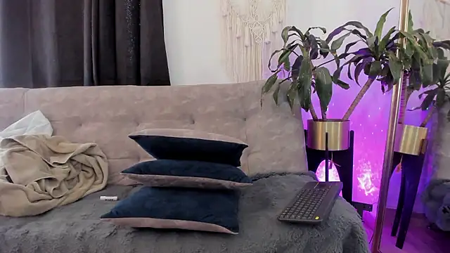 aaroncolombia webcam