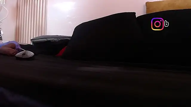 virtual_charm webcam