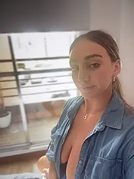 Nina_velvet01 webcam