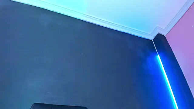 Boss_Domiinator webcam