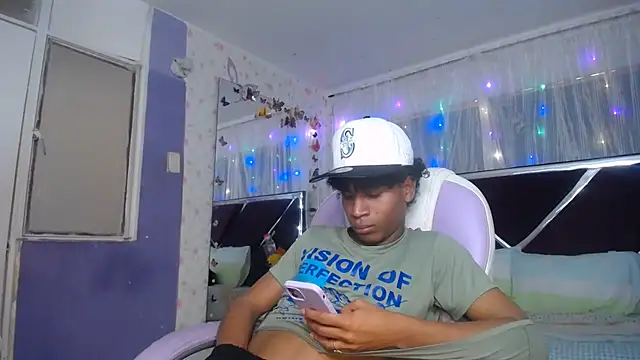 Santy_bigcock_01 webcam