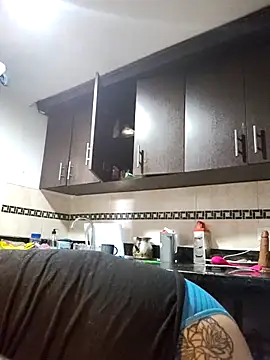 Divine_Pouvoir webcam