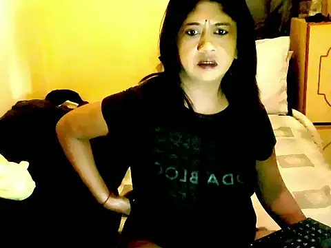 IndianPleasures21 webcam