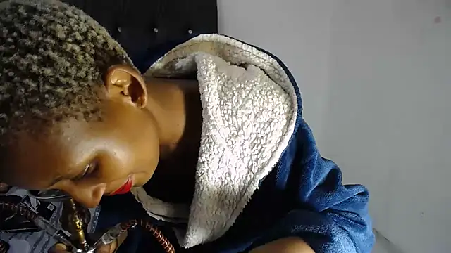 BootySoYummyX webcam