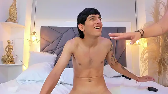 melodyprescot_ - MelodyPrescot_'s free webcam - UK Sex Cams