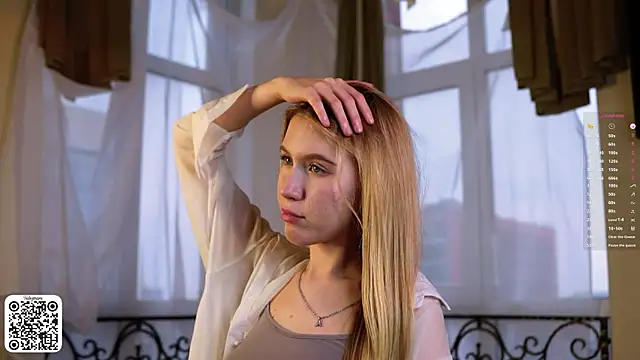 SirenThalassa Stripchat cam model