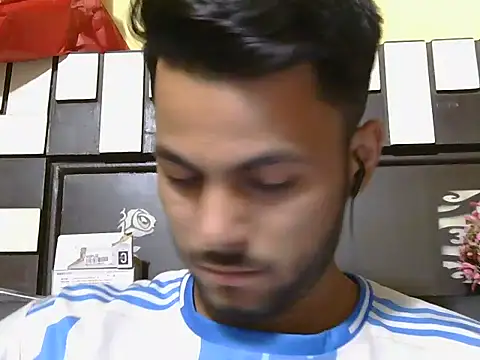 Stubborndesiboy webcam