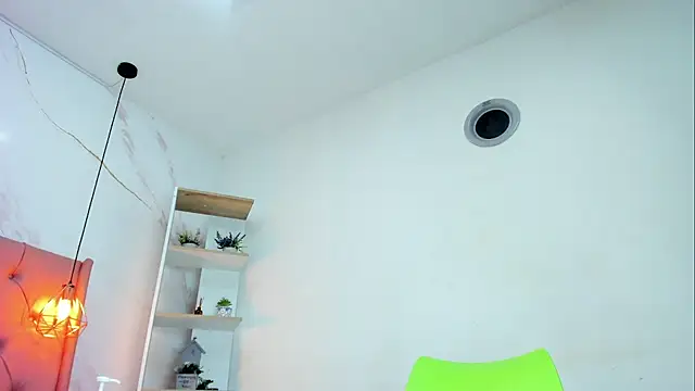 Belle_Brunette webcam