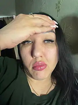 Naughtbaby_2025 webcam