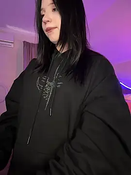 YourLittleDevil webcam