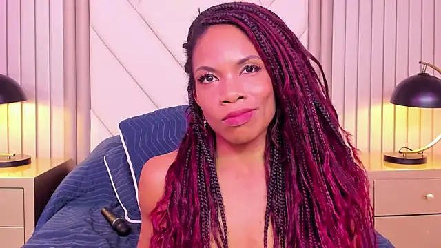 LailaDavidson webcam