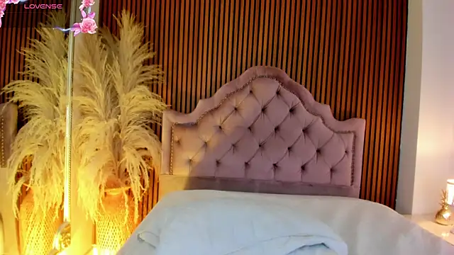 Violett_hott_ webcam