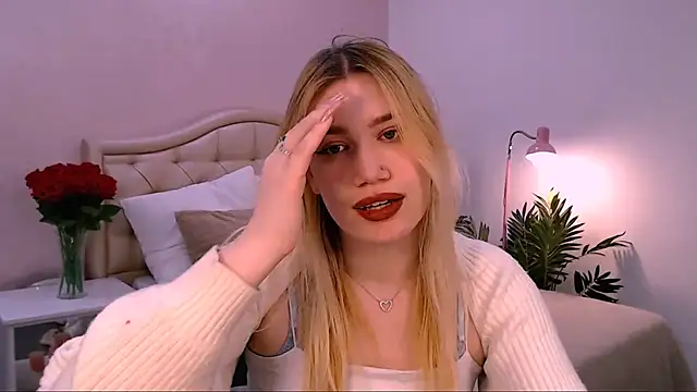 blonde_angell webcam