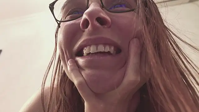 Miss_Viktoria_ webcam