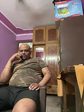 Dick_6inches_Delhi webcam