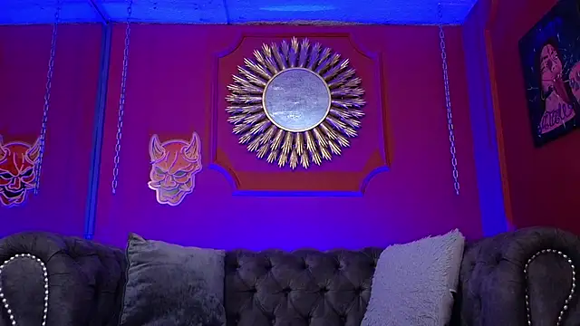 Julieta_Russell webcam