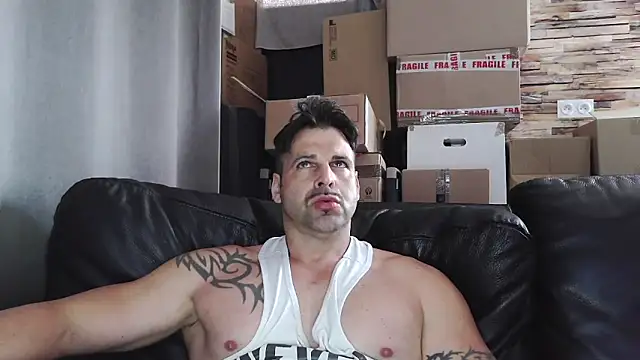 XxBigboybandxX webcam