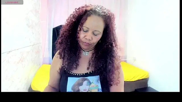 Brunette_sasha webcam