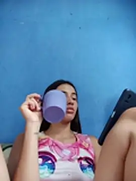 -nicol (F young) - Remove Panty