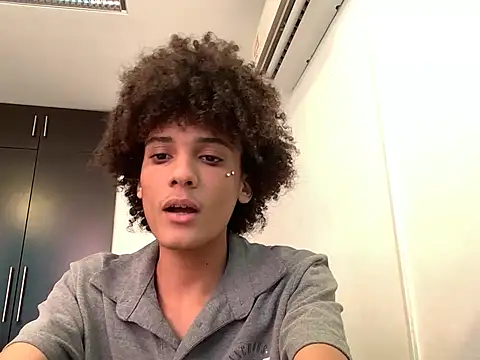 max_rain (M twink) - put me sexy panties