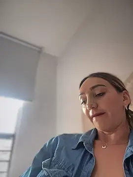 Nina_velvet01 webcam