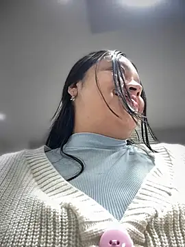 _Mia-Safety_Inspector webcam