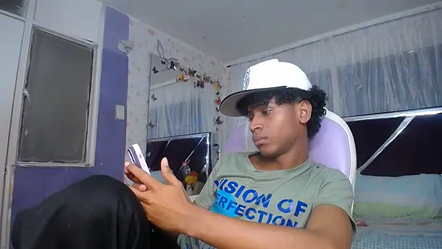 Santy_bigcock_01 webcam