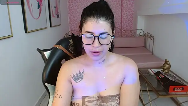 Nina_harpper_ webcam