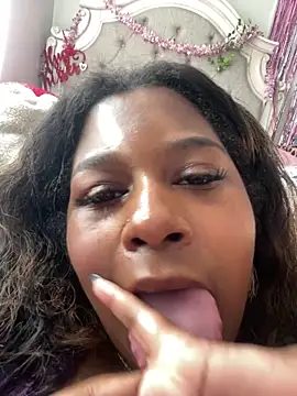 xoxoSELENAxoxo webcam