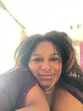 xoxoSELENAxoxo webcam