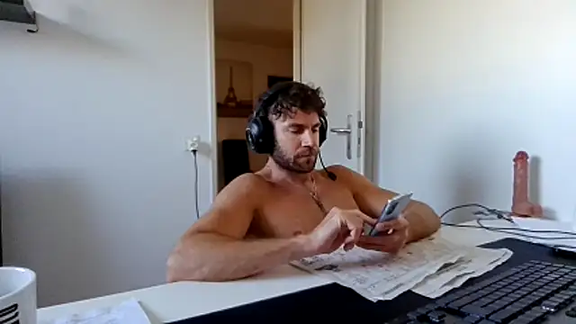 alpha-hunk webcam