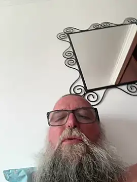 noitelivre (M mature) - Get naked