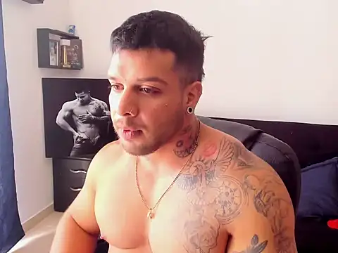 Marck_Mathews webcam