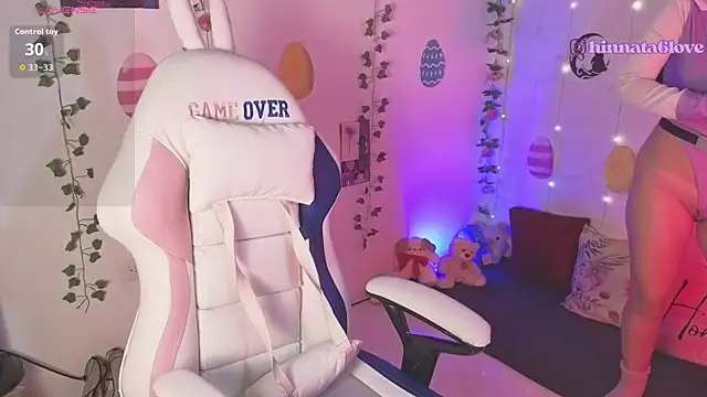 hinnata_lewis webcam