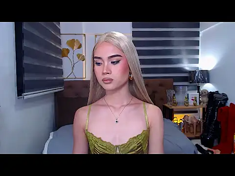 juicycockthea (M twink) - HELP ME TO REACH MY GOAL MAKE ME CUM