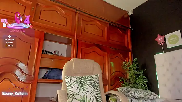 ebony_katterin webcam