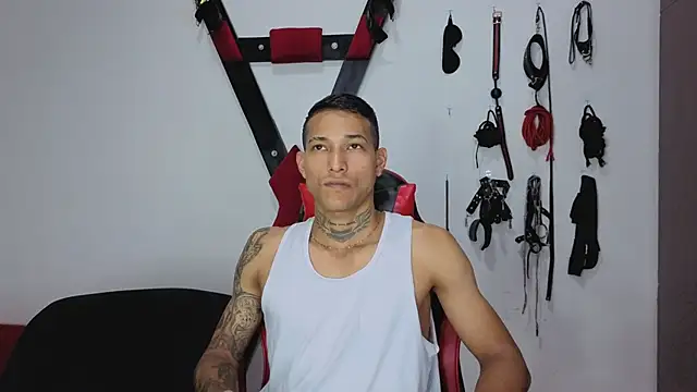 Hana_and_Zeta2026 webcam