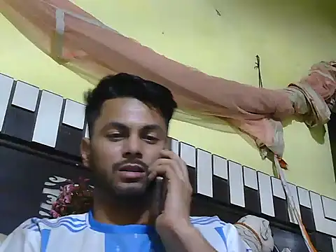 Stubborndesiboy webcam