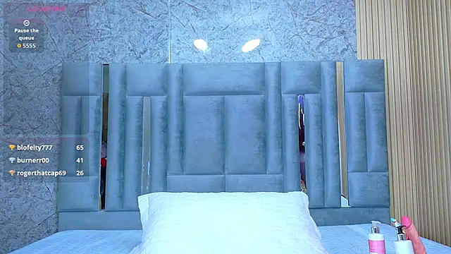 veronicaroose_ webcam