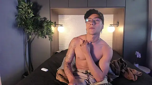 Andy_Joy_'s live cam